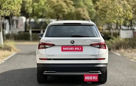 Skoda Kodiaq I, 2022 год, 2 420 000 рублей, 5 фотография