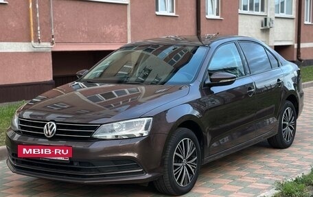 Volkswagen Jetta VI, 2016 год, 1 430 000 рублей, 2 фотография