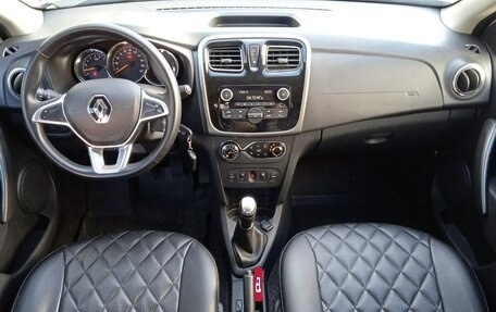 Renault Logan II, 2020 год, 853 000 рублей, 15 фотография
