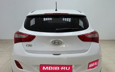 Hyundai i30 II рестайлинг, 2016 год, 1 350 000 рублей, 5 фотография