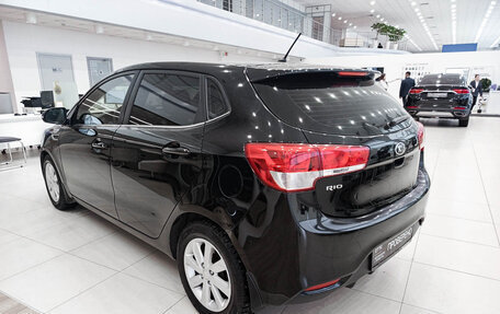 KIA Rio III рестайлинг, 2015 год, 722 000 рублей, 7 фотография