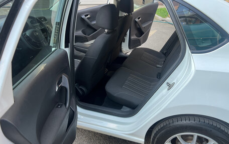 Volkswagen Polo VI (EU Market), 2016 год, 950 000 рублей, 20 фотография