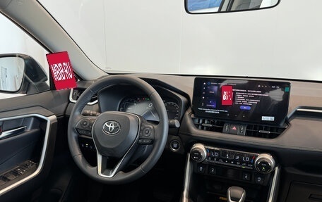 Toyota RAV4, 2025 год, 4 050 000 рублей, 12 фотография