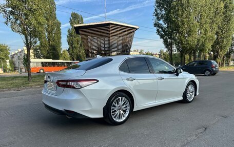 Toyota Camry, 2019 год, 2 650 000 рублей, 5 фотография
