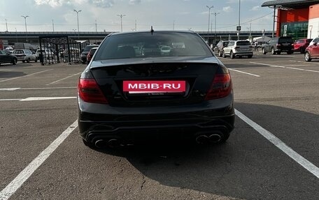 Mercedes-Benz C-Класс, 2012 год, 1 100 000 рублей, 4 фотография