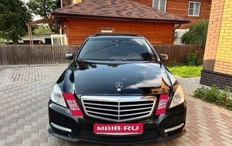 Mercedes-Benz E-Класс, 2011 год, 1 700 000 рублей, 7 фотография