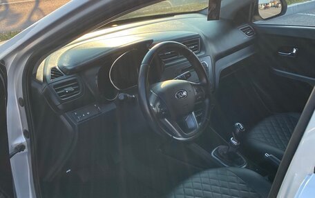 KIA Rio III рестайлинг, 2014 год, 750 000 рублей, 10 фотография