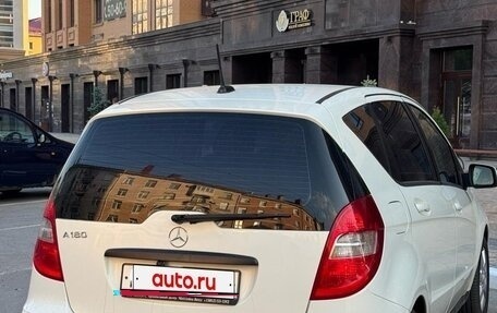 Mercedes-Benz A-Класс, 2012 год, 900 000 рублей, 4 фотография