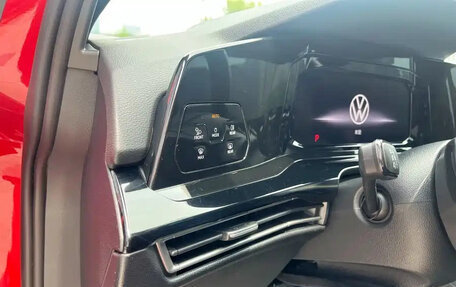 Volkswagen Golf VIII, 2021 год, 1 681 123 рублей, 13 фотография
