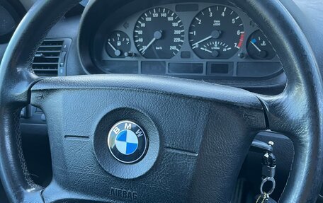 BMW 3 серия, 2001 год, 650 000 рублей, 2 фотография