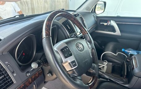 Toyota Land Cruiser 200, 2015 год, 6 500 000 рублей, 23 фотография