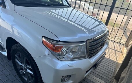 Toyota Land Cruiser 200, 2015 год, 6 500 000 рублей, 21 фотография