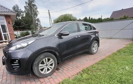 KIA Sportage IV рестайлинг, 2017 год, 1 500 000 рублей, 2 фотография