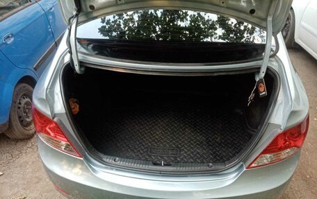 Hyundai Solaris II рестайлинг, 2012 год, 840 000 рублей, 3 фотография