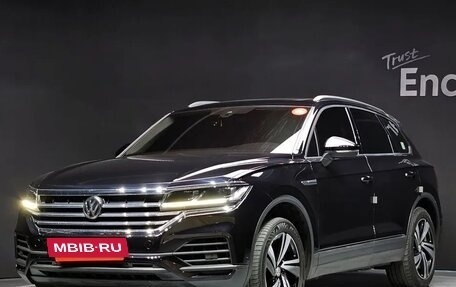 Volkswagen Touareg III, 2020 год, 4 311 000 рублей, 2 фотография