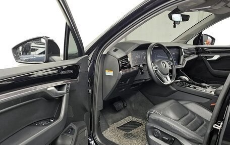 Volkswagen Touareg III, 2020 год, 4 311 000 рублей, 11 фотография