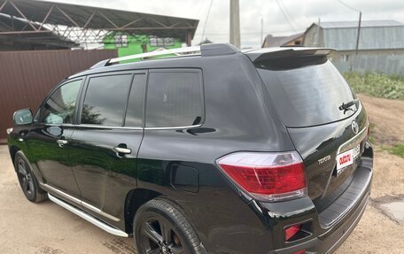 Toyota Highlander III, 2012 год, 2 175 000 рублей, 5 фотография