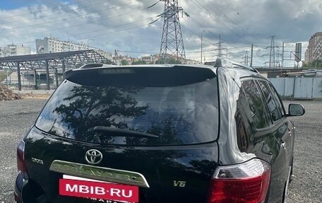 Toyota Highlander III, 2012 год, 2 175 000 рублей, 16 фотография