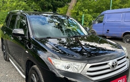 Toyota Highlander III, 2012 год, 2 175 000 рублей, 12 фотография