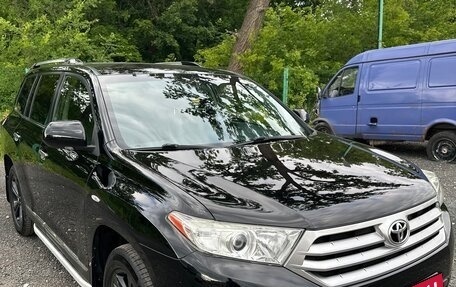 Toyota Highlander III, 2012 год, 2 175 000 рублей, 8 фотография