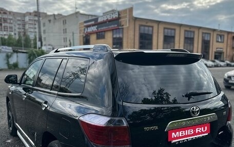 Toyota Highlander III, 2012 год, 2 175 000 рублей, 15 фотография