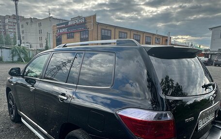Toyota Highlander III, 2012 год, 2 175 000 рублей, 18 фотография