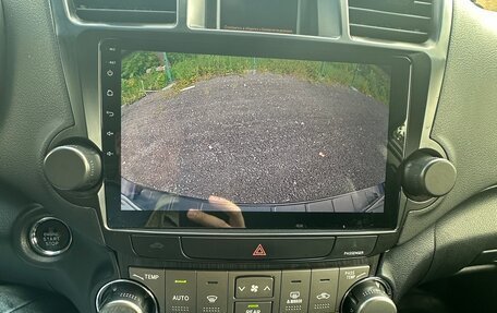 Toyota Highlander III, 2012 год, 2 175 000 рублей, 21 фотография