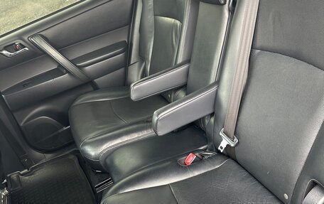 Toyota Highlander III, 2012 год, 2 175 000 рублей, 37 фотография