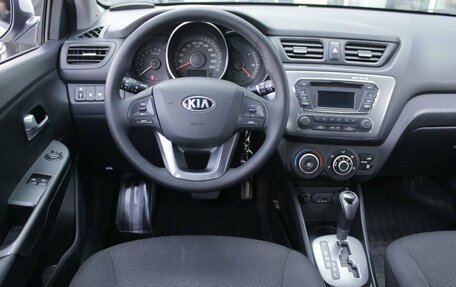 KIA Rio III рестайлинг, 2014 год, 784 000 рублей, 9 фотография
