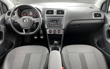 Volkswagen Polo VI (EU Market), 2016 год, 1 129 000 рублей, 15 фотография