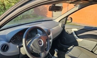 Renault Logan I, 2010 год, 449 000 рублей, 6 фотография