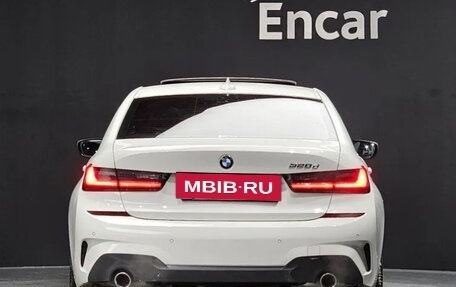 BMW 3 серия, 2020 год, 3 100 000 рублей, 4 фотография