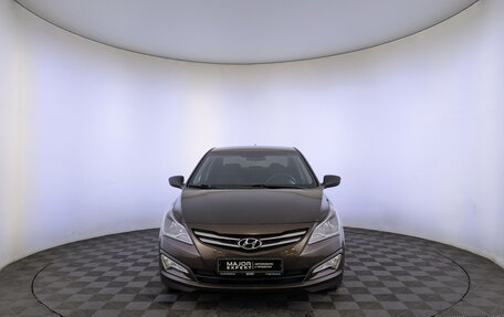 Hyundai Solaris II рестайлинг, 2014 год, 870 000 рублей, 2 фотография