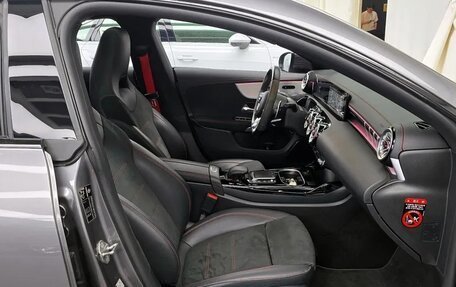 Mercedes-Benz CLA, 2022 год, 3 200 000 рублей, 9 фотография