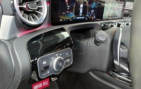 Mercedes-Benz CLA, 2022 год, 3 200 000 рублей, 11 фотография