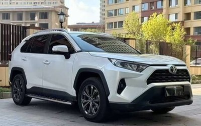 Toyota RAV4, 2022 год, 2 270 000 рублей, 1 фотография