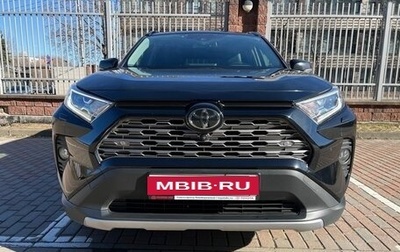 Toyota RAV4, 2021 год, 3 900 000 рублей, 1 фотография
