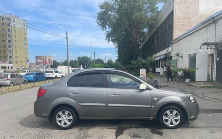 KIA Rio II, 2010 год, 400 000 рублей, 3 фотография