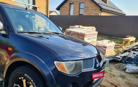 Mitsubishi L200 IV рестайлинг, 2008 год, 900 000 рублей, 3 фотография