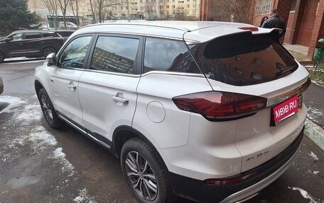 Geely Atlas, 2024 год, 2 800 000 рублей, 3 фотография