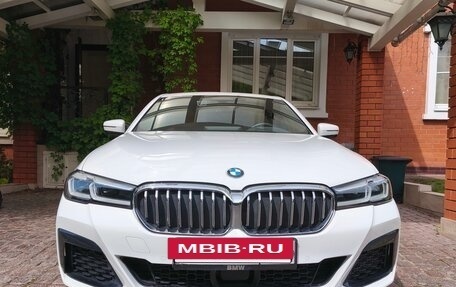 BMW 5 серия, 2021 год, 5 500 000 рублей, 3 фотография
