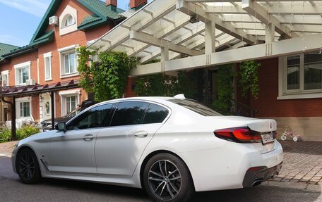 BMW 5 серия, 2021 год, 5 500 000 рублей, 9 фотография