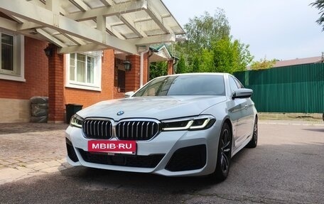 BMW 5 серия, 2021 год, 5 500 000 рублей, 5 фотография