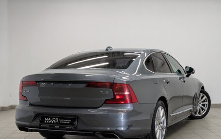 Volvo S90 II рестайлинг, 2019 год, 2 650 000 рублей, 2 фотография