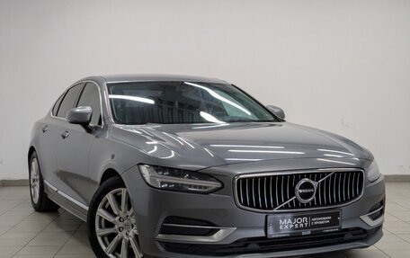 Volvo S90 II рестайлинг, 2019 год, 2 650 000 рублей, 29 фотография