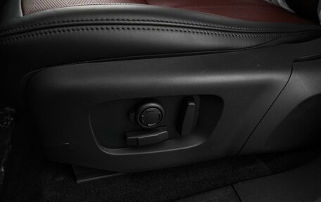 Land Rover Range Rover Evoque II, 2024 год, 7 150 000 рублей, 18 фотография