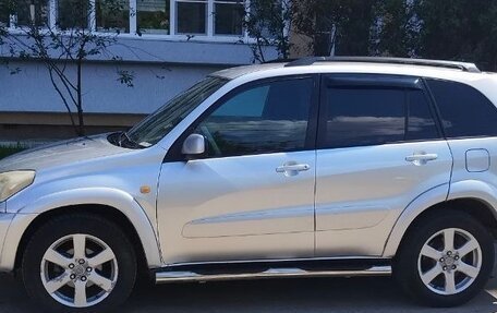Toyota RAV4, 2001 год, 650 000 рублей, 1 фотография