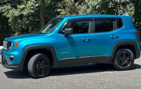 Jeep Renegade I рестайлинг, 2022 год, 1 799 000 рублей, 5 фотография