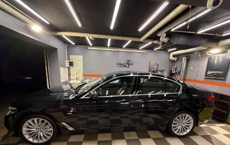 BMW 5 серия, 2017 год, 3 600 000 рублей, 6 фотография