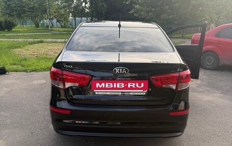 KIA Rio III рестайлинг, 2016 год, 930 000 рублей, 4 фотография